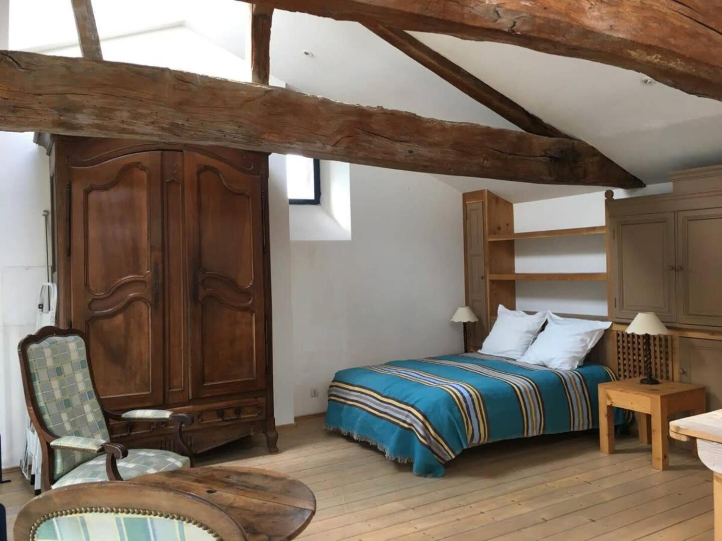 Lumineuse Et Spacieuse Maison Style Loft Saint-Amour-Bellevue Экстерьер фото